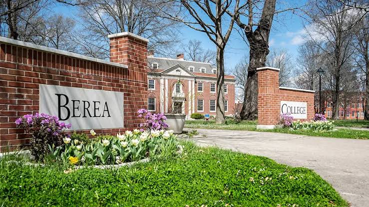 Berea College Scholarship: The Only US University Offering 100% Fully Funded Education to All International Students